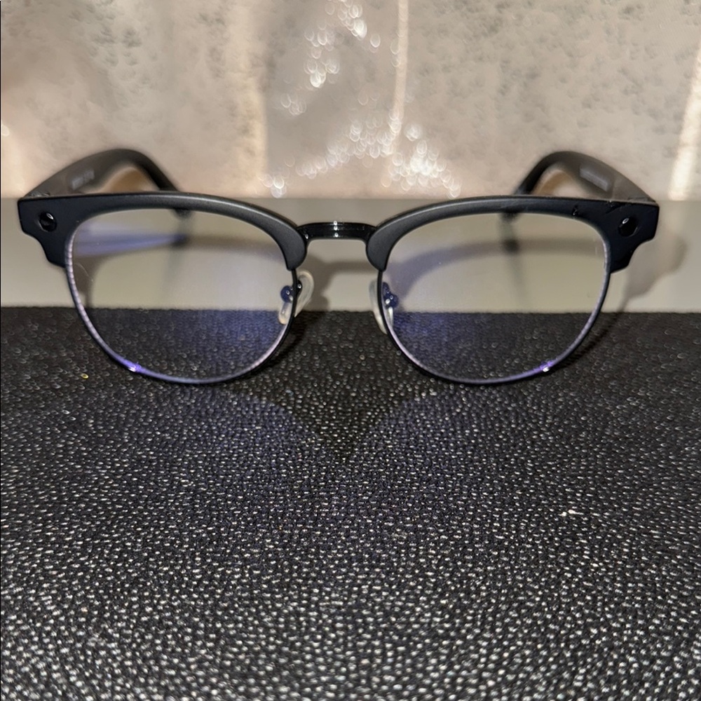Polarized Blue Light Black Frame Eyewear - Picture 1 of 4